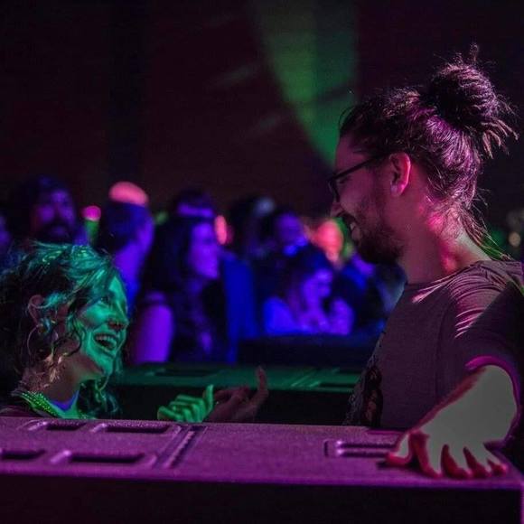 Meet your Posher, Benjaman - Picture 1 of 1